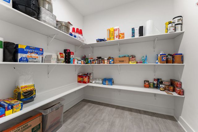 9343 Iris Drive, St. John, IN 46373