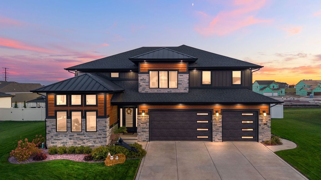 9343 Iris Drive, St. John, IN 46373