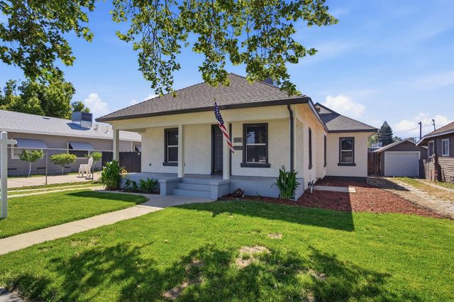 752 Mitchell, Turlock, CA 95380
