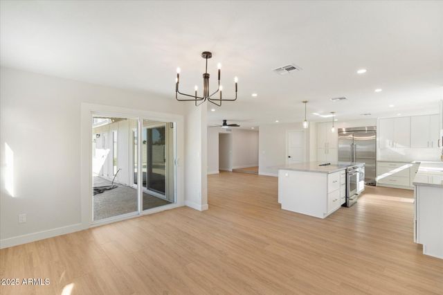 2900 N NEBRASKA Street, Chandler, AZ 85225