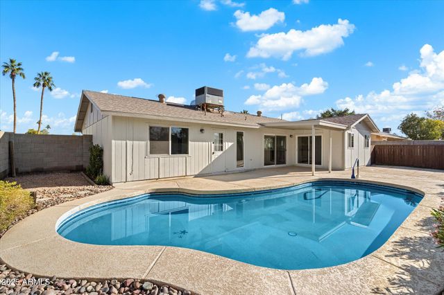 2900 N NEBRASKA Street, Chandler, AZ 85225