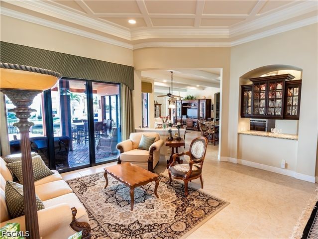 447 Avalon DR, Cape Coral, FL 33904