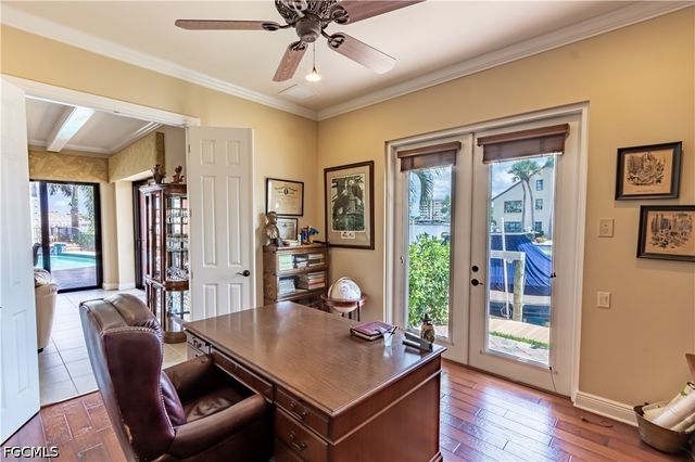 447 Avalon DR, Cape Coral, FL 33904