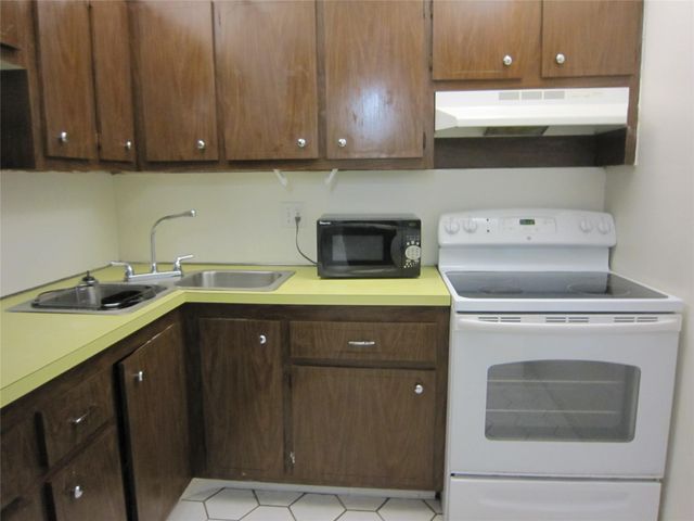 6150 NW 62ND Street 107, Tamarac, FL 33319