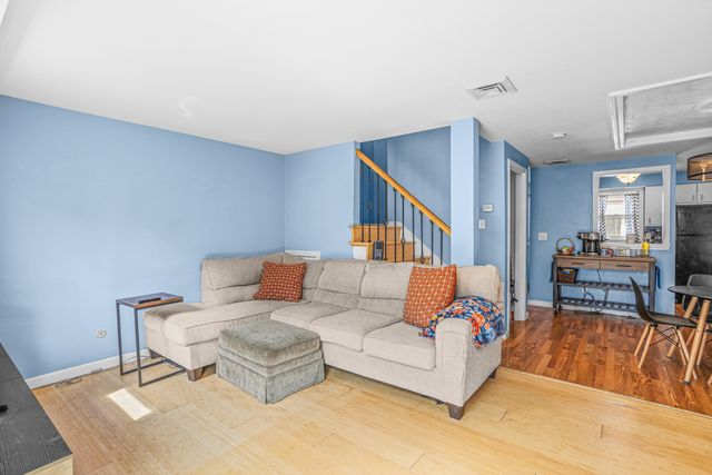 129 Fisherville Rd Apt 36, Concord, NH 03303