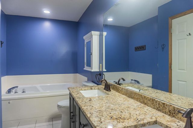 7657 Primrose Place, Chanhassen, MN 55317