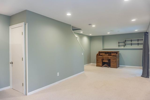 7657 Primrose Place, Chanhassen, MN 55317