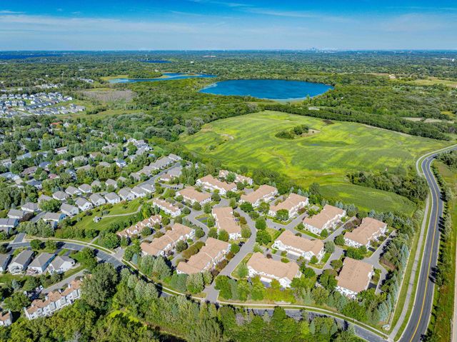 7657 Primrose Place, Chanhassen, MN 55317