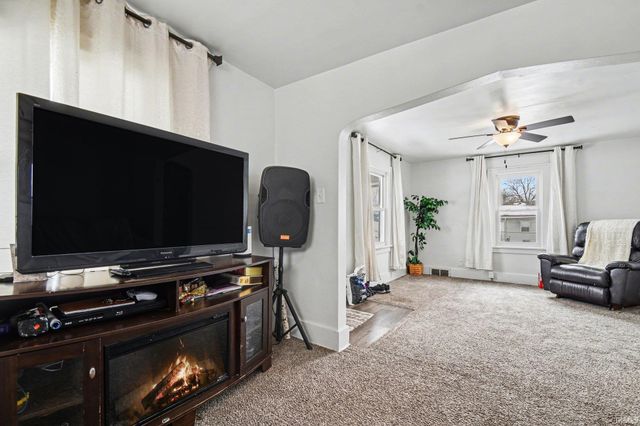 121 S Meade Street, South Bend, IN 46619