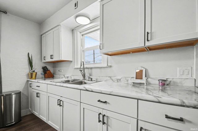 121 S Meade Street, South Bend, IN 46619