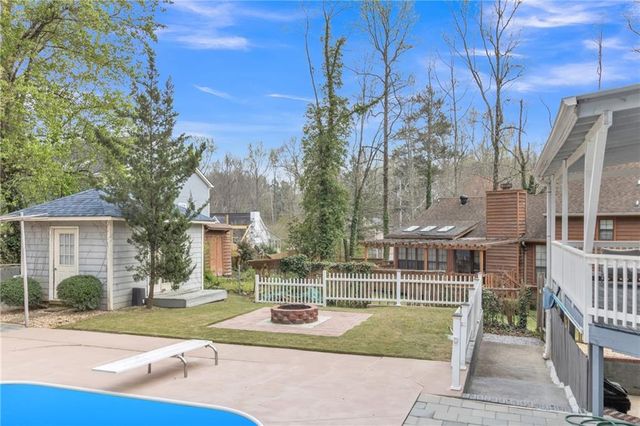 1958 Stonewood Drive, Lithia Springs, GA 30122