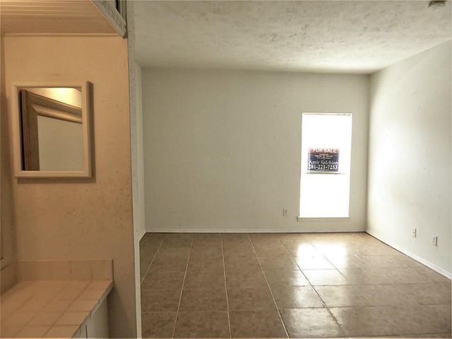 9707 Richmond Avenue 67, Houston, TX 77042