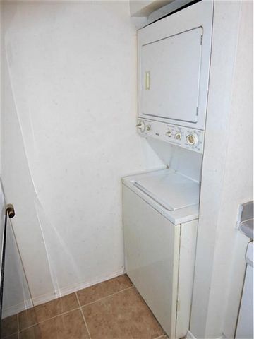 9707 Richmond Avenue 67, Houston, TX 77042