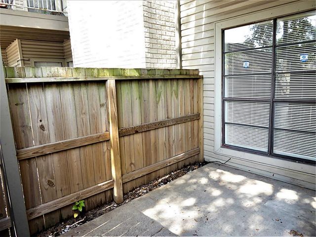 9707 Richmond Avenue 67, Houston, TX 77042