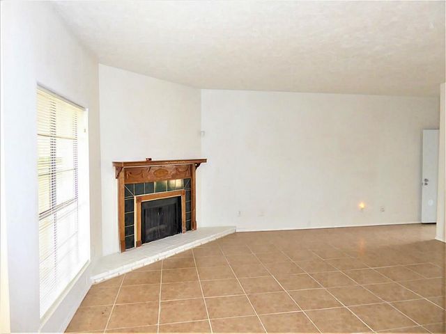 9707 Richmond Avenue 67, Houston, TX 77042