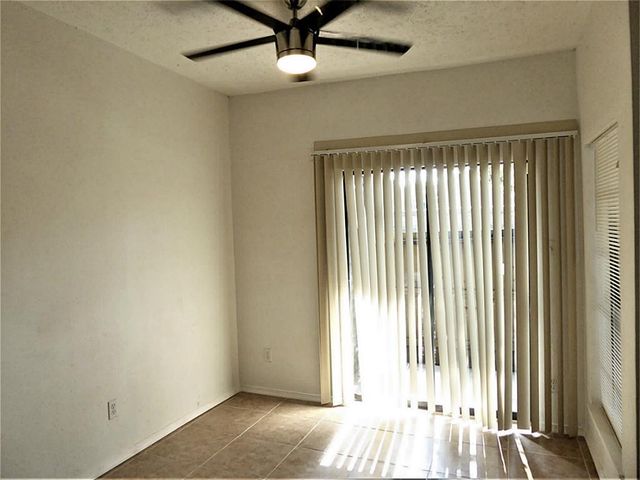 9707 Richmond Avenue 67, Houston, TX 77042