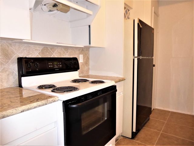 9707 Richmond Avenue 67, Houston, TX 77042