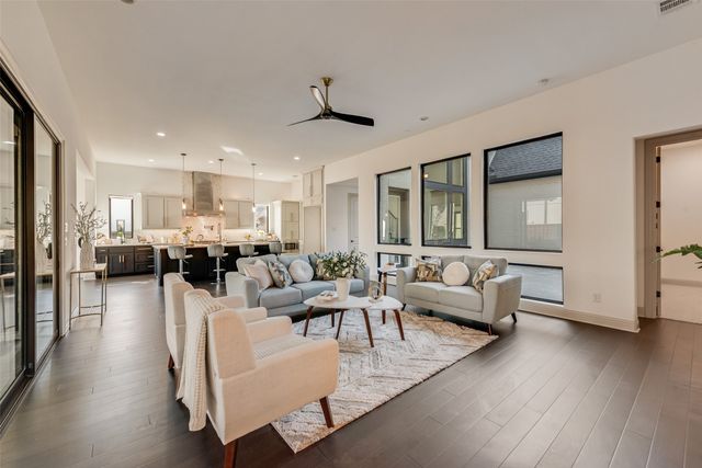 4709 Cypress Thorn Drive, Arlington, TX 76005