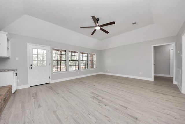 24815 Red Oak Street, Magnolia, TX 77355