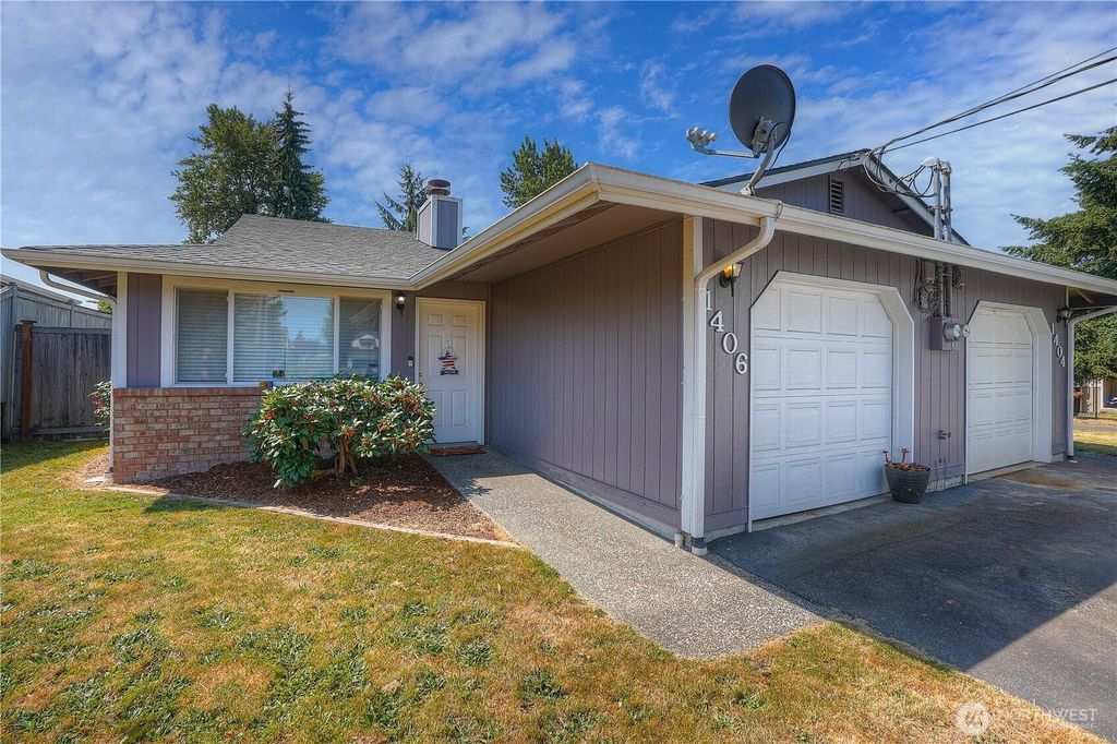 1404 103rd Street E, Tacoma, WA 98445