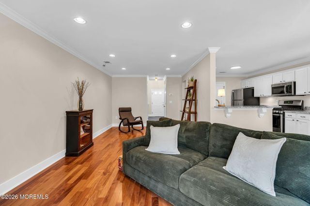 4 Bayview Court, Long Branch, NJ 07740