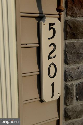 5201 TIPPERARY AVE, Waldorf, MD 20602
