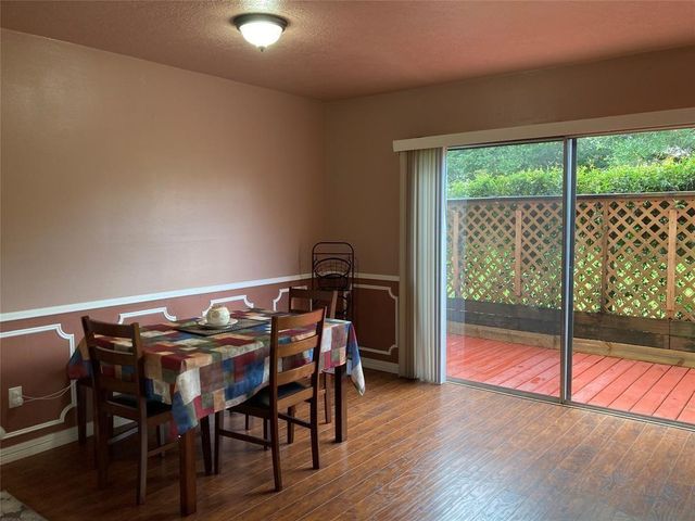 1839 Sherwood Forest Street, Houston, TX 77043