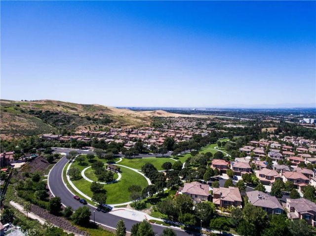 107 Lattice, Irvine, CA 92603