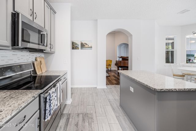 3400 CRANE HILL Court, Orange Park, FL 32065