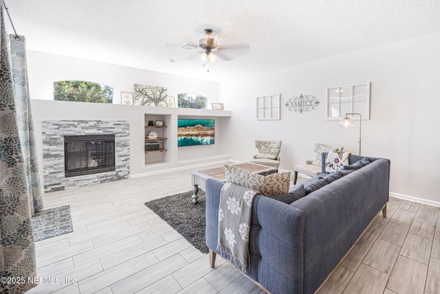 3400 CRANE HILL Court, Orange Park, FL 32065