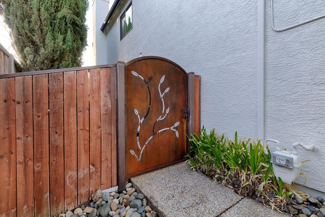 2615 Swindon Ct, Rocklin, CA 95765