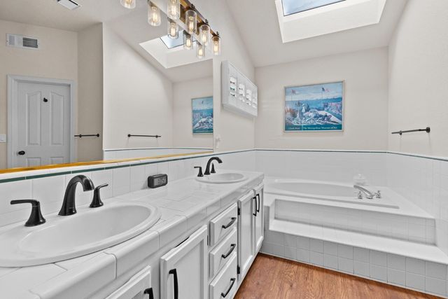 2615 Swindon Ct, Rocklin, CA 95765