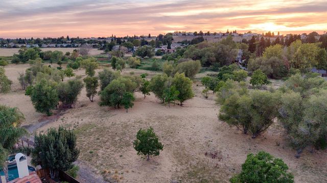 2615 Swindon Ct, Rocklin, CA 95765