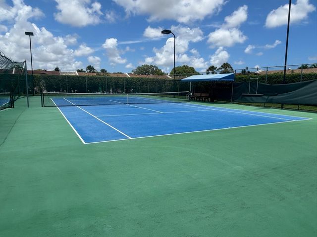 5340 Las Verdes Circle 222, Delray Beach, FL 33484