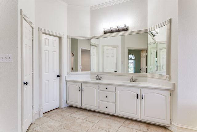 1015 Brazos Drive, Southlake, TX 76092