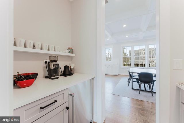 6644 KIRKLEY AVE, Mclean, VA 22101