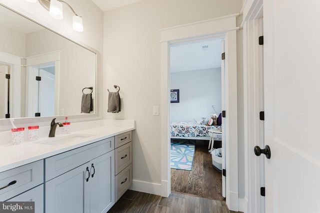 6644 KIRKLEY AVE, Mclean, VA 22101