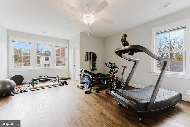 6644 KIRKLEY AVE, Mclean, VA 22101