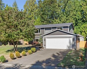 16905 21st Avenue SE, Bothell, WA 98012