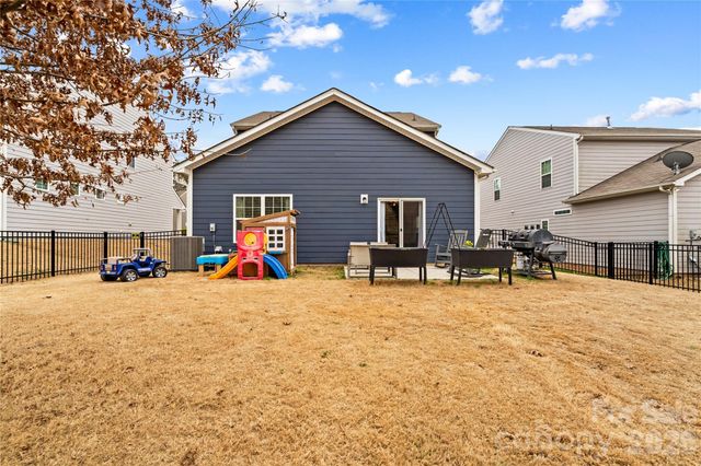 3447 Melwood Estates Drive, Denver, NC 28037