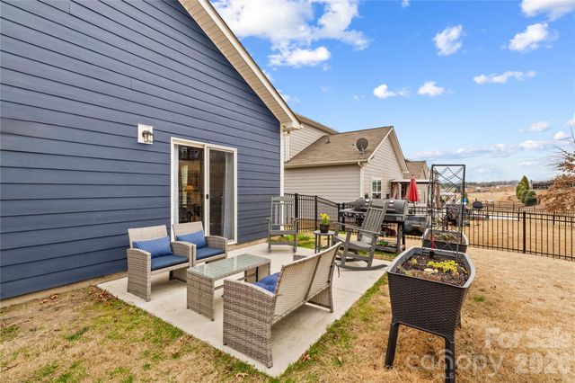 3447 Melwood Estates Drive, Denver, NC 28037