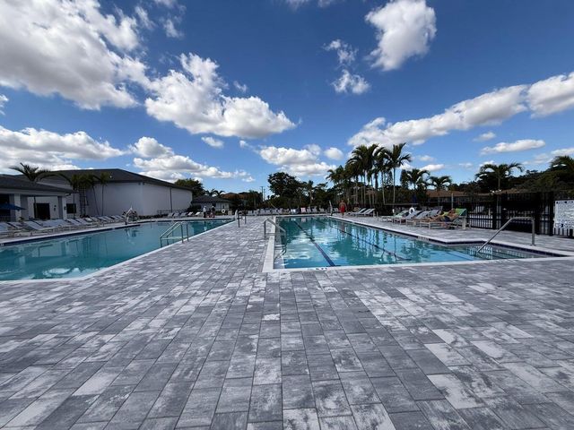 5759 Phoenix Palm Court C, Delray Beach, FL 33484