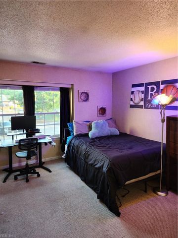 401 Henley Ct Apt K, Chesapeake, VA 23320