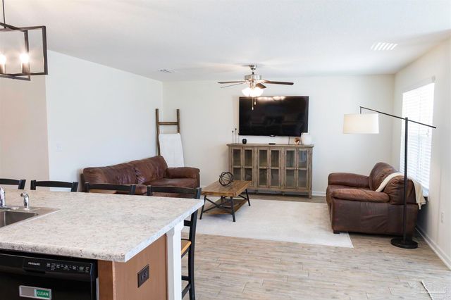 5883 Southern Bell Ct, Milton, FL 32570