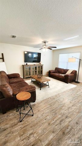 5883 Southern Bell Ct, Milton, FL 32570