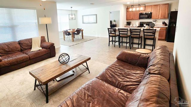 5883 Southern Bell Ct, Milton, FL 32570