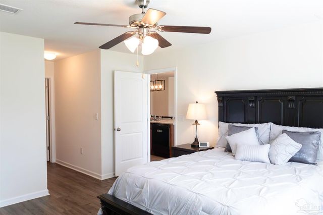 5883 Southern Bell Ct, Milton, FL 32570