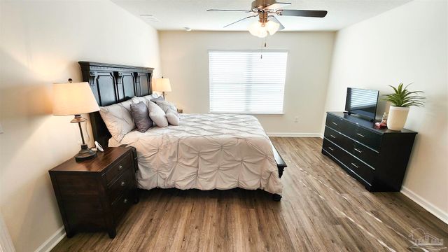 5883 Southern Bell Ct, Milton, FL 32570