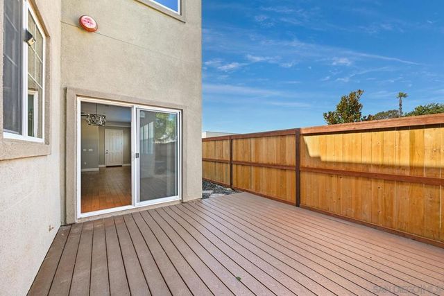 1786 Jasmine Way, Oceanside, CA 92054