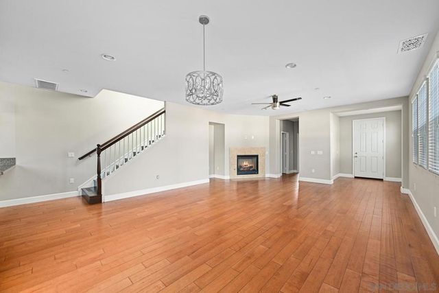 1786 Jasmine Way, Oceanside, CA 92054